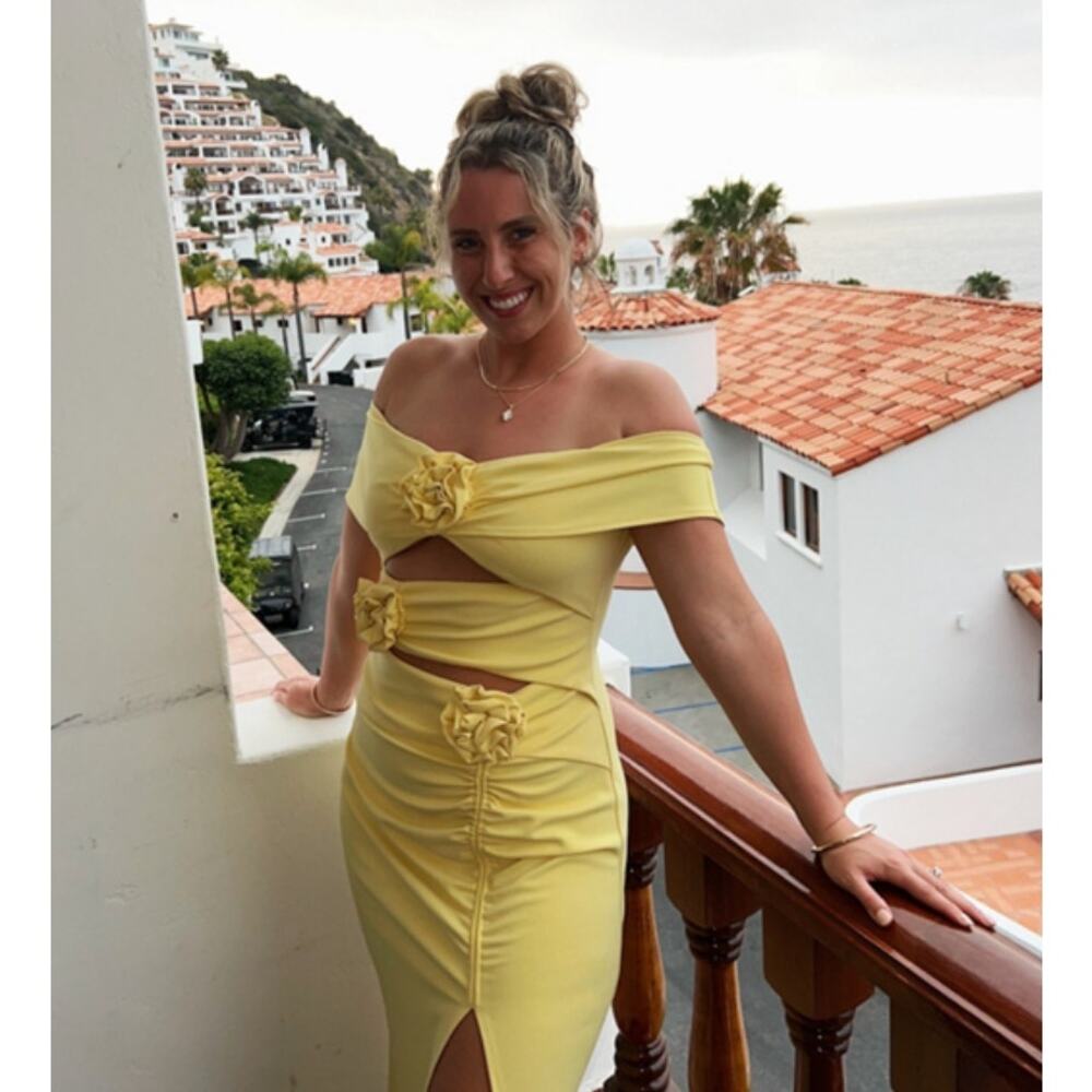 ELLIATT Sardinian Midi Dress in Yellow Size Large